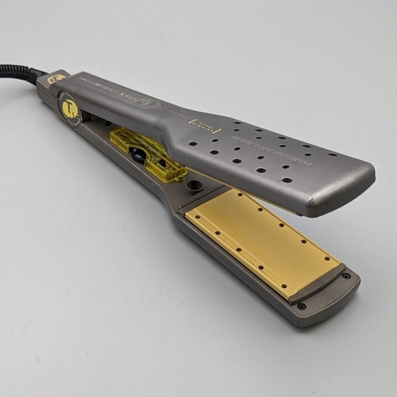 T3 100% TOURMALINE WET OR DRY PROFESSIONAL IONIC 1.75” ONE PASS STRAIGHT… - Picture 2 of 11